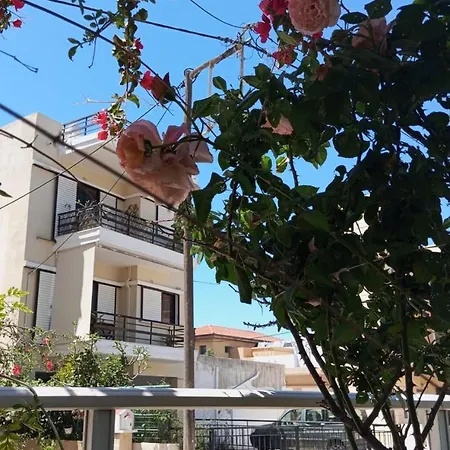 Sunny Family In Chania Close To The Sea Χανιά