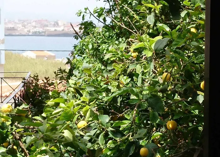 Sunny Family In Chania Close To The Sea * Chania (Crete)