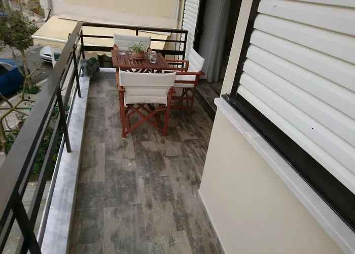 Sunny Family In Chania Close To The Sea *